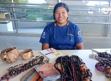 Artesanatos indígenas são expostos no TRE-TO