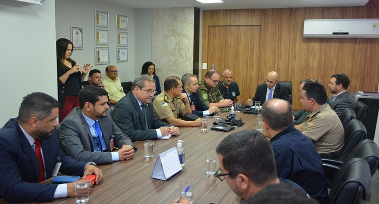 Reunião das forças de segurança