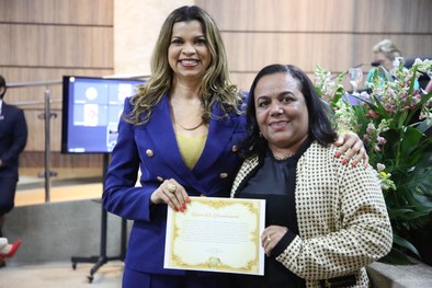 Posse das membras da ABMCJ - TO. Juíza Delícia Feitosa Ferreira Sudbrak, é empossada na Diretori...